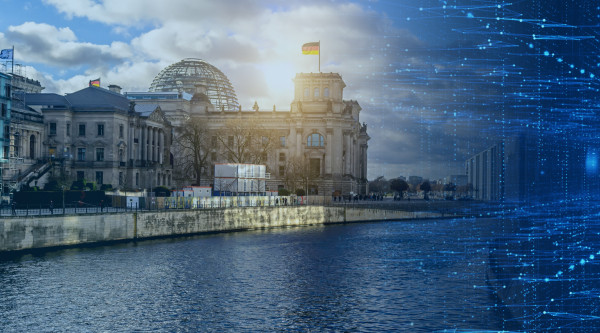 Reichstag mit Wasser und Verlauf zu futuristischen Linien